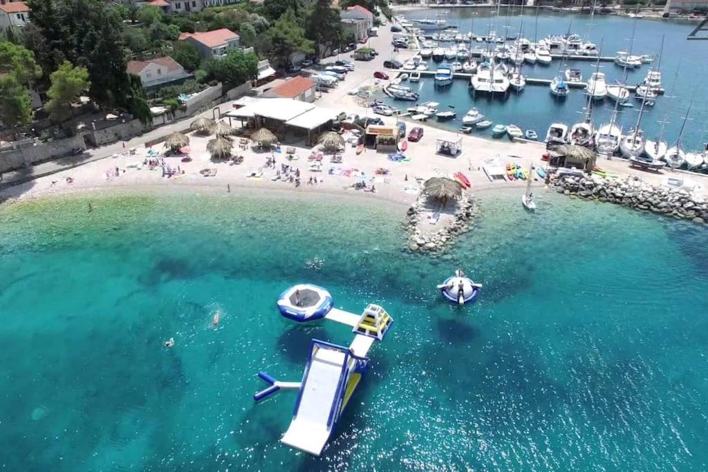 Villa Kora - Luxury Holiday Apartments Lumbarda Dış mekan fotoğraf