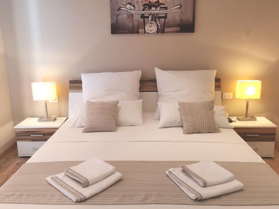Villa Kora - Luxury Holiday Apartments Lumbarda Dış mekan fotoğraf