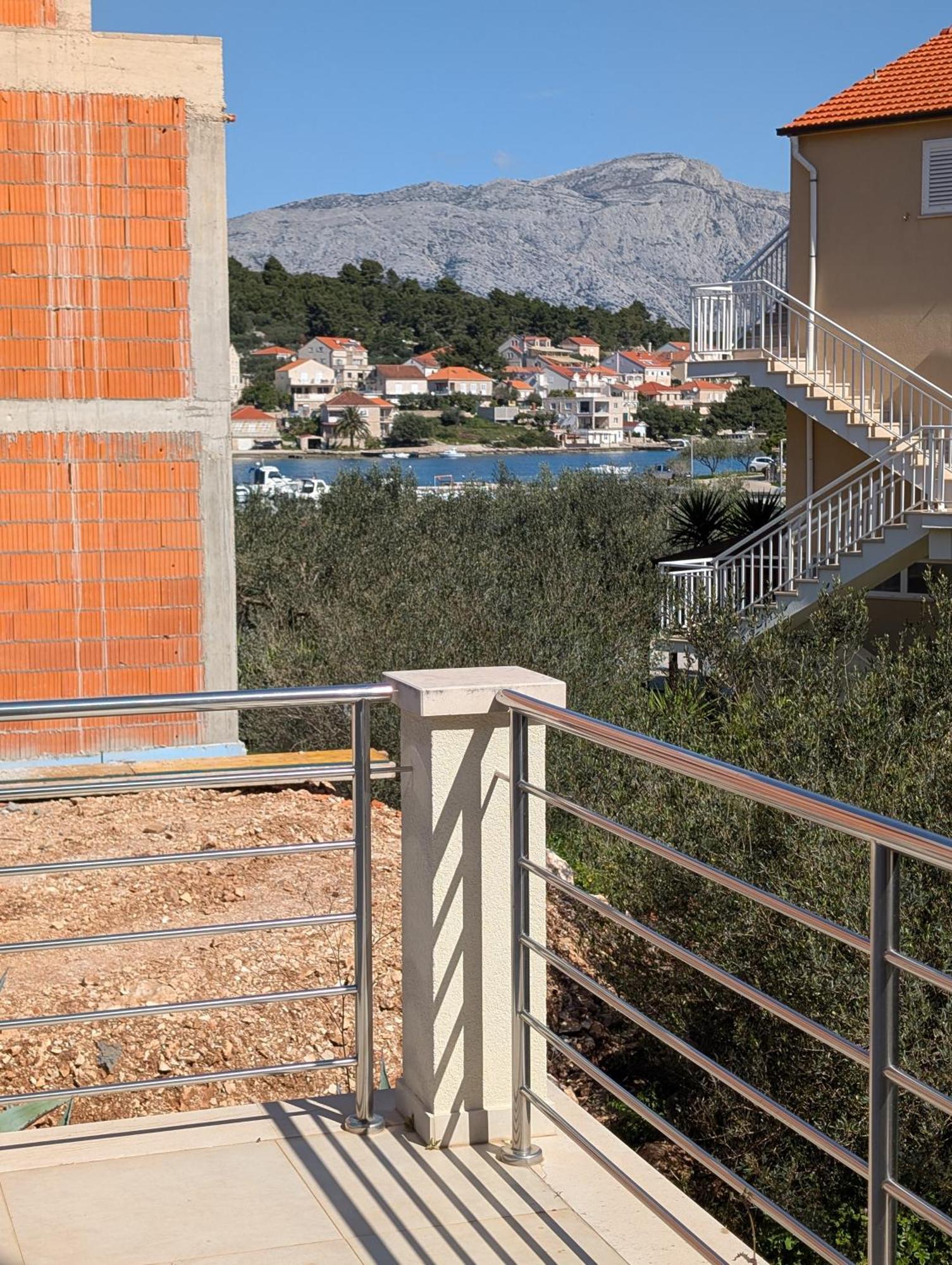 Villa Kora - Luxury Holiday Apartments Lumbarda Dış mekan fotoğraf